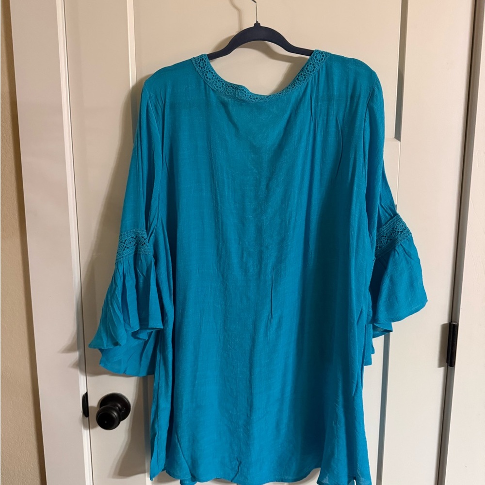 Avenue Blue Tunic Top - Picture 5 of 5
